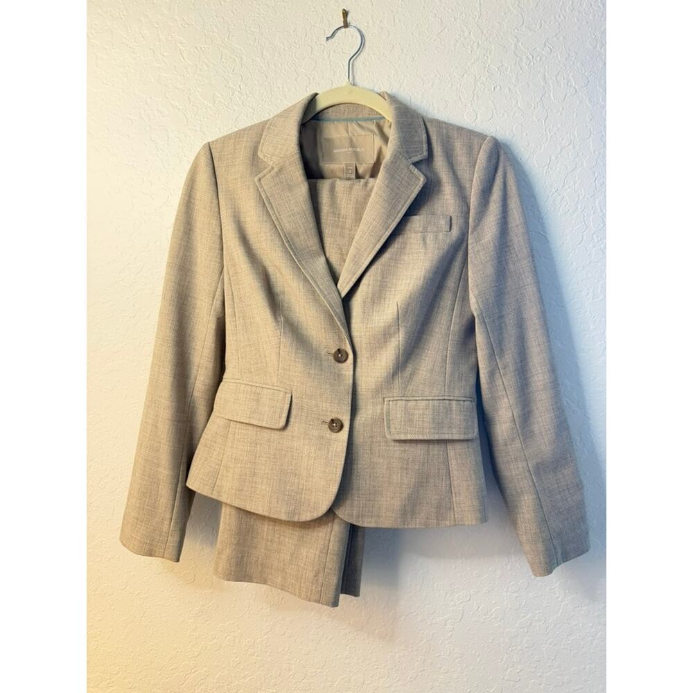 Banana Republic Petite Tan Heather Martin Fit Trouser Suit Blazer Set Size 2P/4P